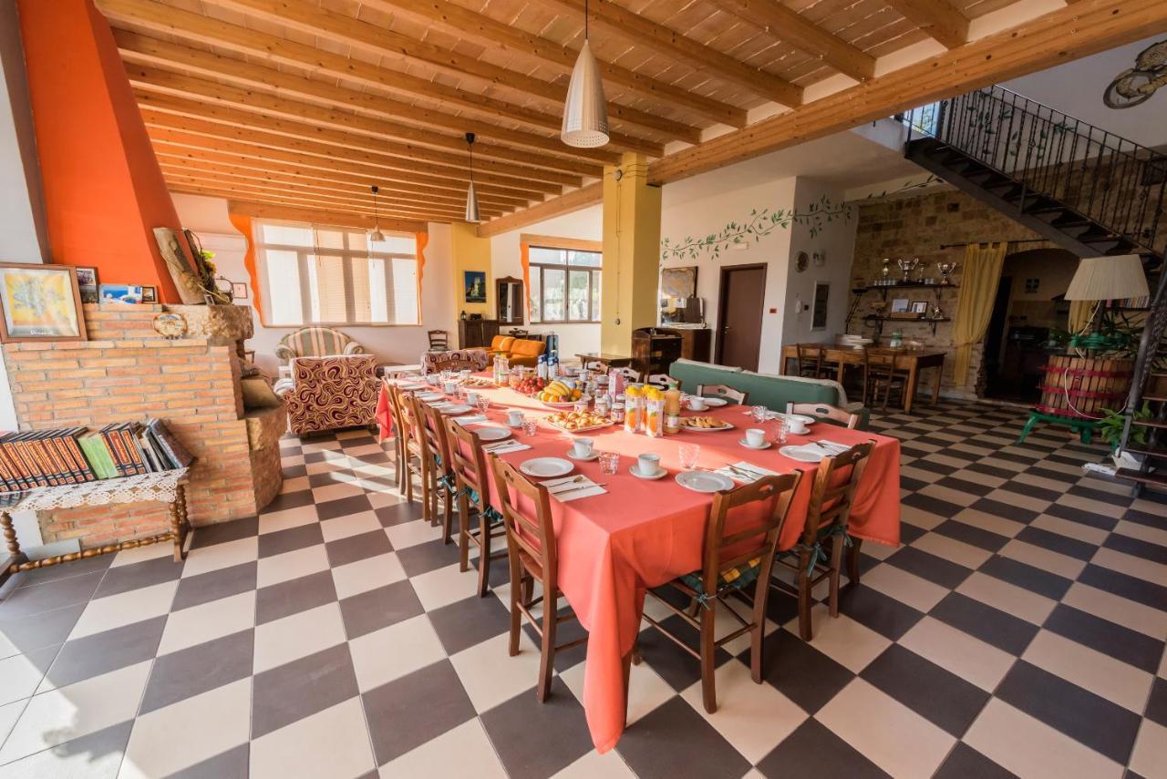 La Casa Rossa Country House Пиаца Армерина Екстериор снимка